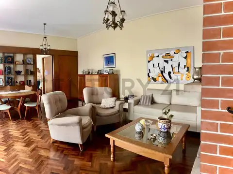 68 entre 26 y 27 1500, Piso 0