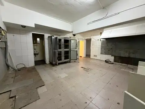 VENTA LOCAL - CENTRO - CORDOBA 1800