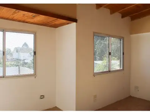 HERMOSO DUPLEX EN  ITUZAINGO SUR.