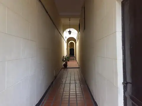 Depto Tipo Casa en Alquiler de Monoambiente