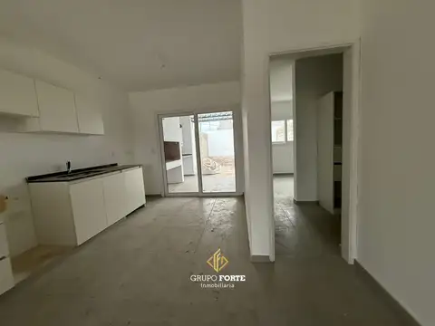 Depto Tipo Casa en Venta de 3 ambientes