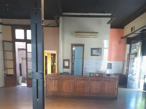 Local en Alquiler 58 años