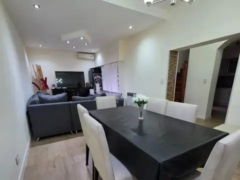 VENTA CASA 4 AMBIENTES