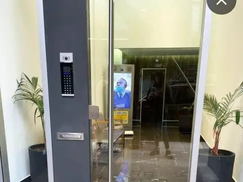 Avenida San Juan 2100, Piso 2