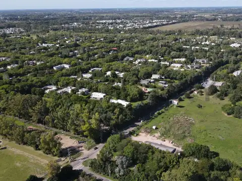 Venta de Terreno, Lote, Fracción en City Bell, frente a Grand Bell