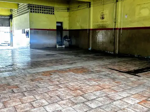Galpon en Alquiler en Sarandí, $ 1.500.000