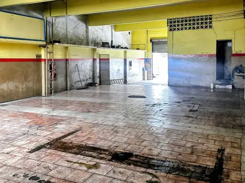 Galpon en Alquiler en Sarandí, $ 1.500.000