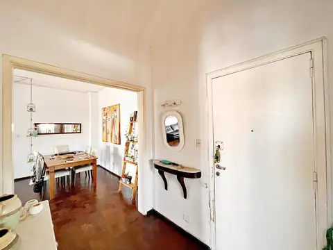 Departamento 6 ambientes con 1 baño