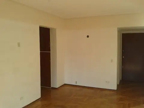 Departamento en Alquiler en Almagro, $ 650.000