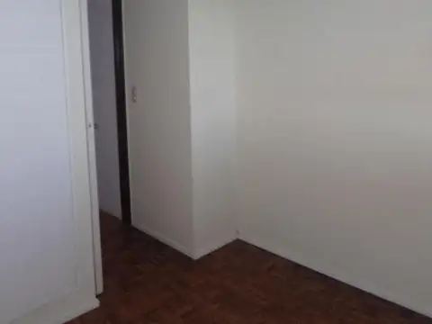 Departamento en Alquiler en Recoleta, $ 650.000