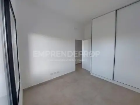 Hermosa casa alquiler anual pileta Pilar del este, San Ramiro