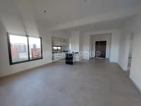 Casa en Alquiler de 3 dormitorios
