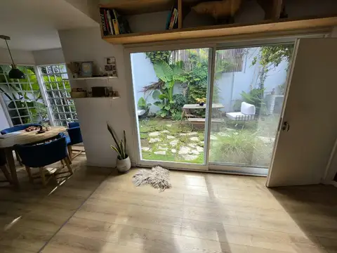 Casa en Martinez, muy liminosa, renovada 3 Dorm, escritorio, jardin
