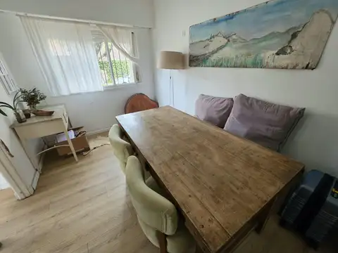 Casa en Martinez, muy liminosa, renovada 3 Dorm, escritorio, jardin