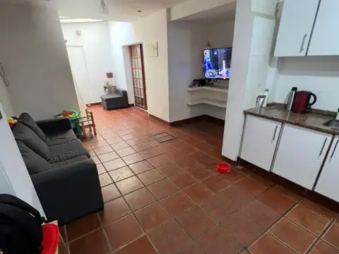 Depto Tipo Casa 3 ambientes con 1 baño