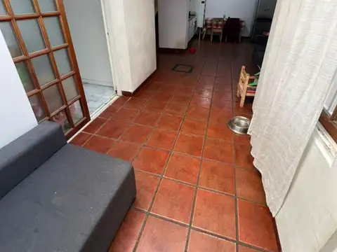 M Sastre 5200, Piso PB