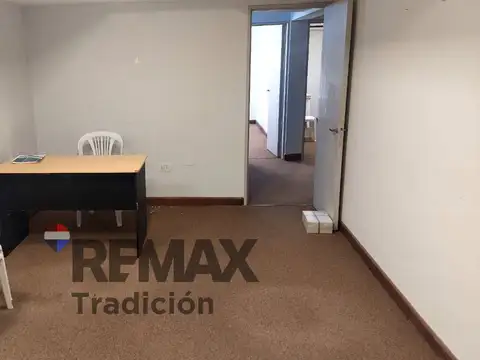 Venta Bloque de Oficinas c/ Cochera. Macrocentro