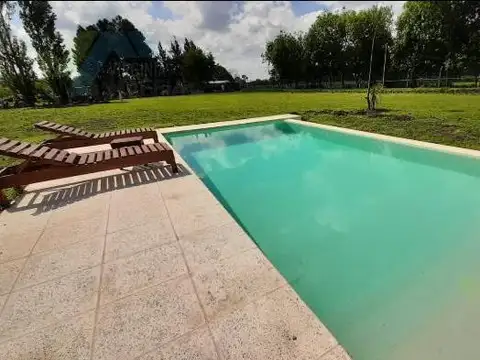 Casa 4 ambientes con 3 baños