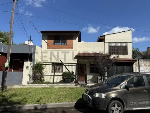 REMEDIOS ESCALADA 2600, Piso 0