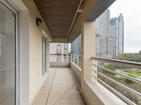 Encarnacion Ezcurra 400, Piso 8 y 9