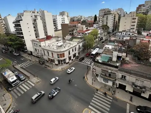 Avenida Carabobo 100
