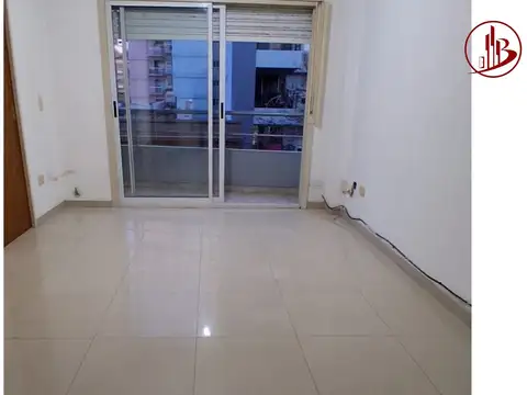 Departamento en Alquiler en Villa Ballester, $ 580.000