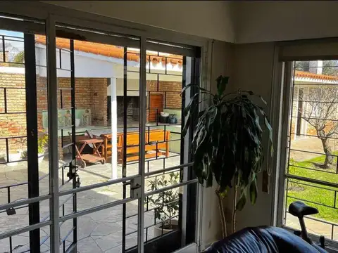Casa en Venta al Este