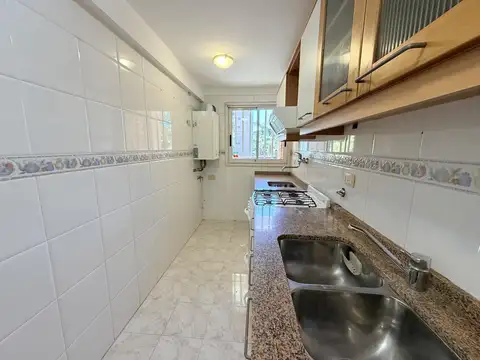 Departamento en Alquiler con 1 cocheras