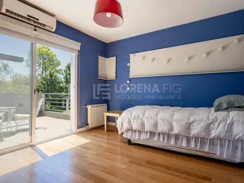 Casa 5 ambientes con 4 baños