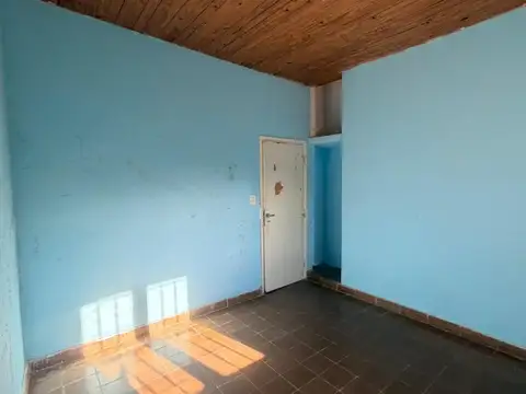 CASA EN ALQUILER CON PATIO