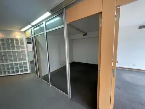 Oficina en Venta en Tribunales, USD 75.000