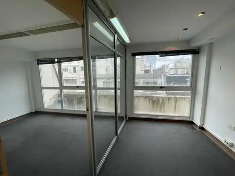 Oficina en Venta 30 años