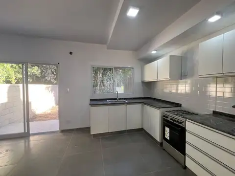 Casa en Alquiler A Estrenar