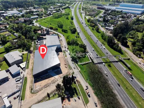Local en Alquiler en Paso del Rey, USD 5.400