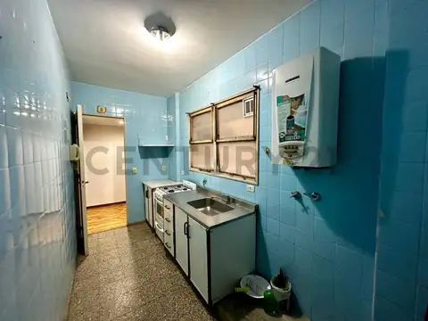 VENTA DEPARTAMENTO 2 AMB 7 PISO  MUY LUMINOSO. RECOLETA