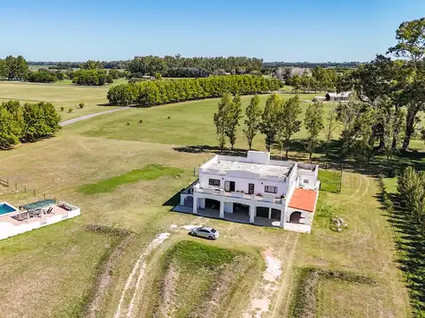 Casa en Venta de 5 dormitorios