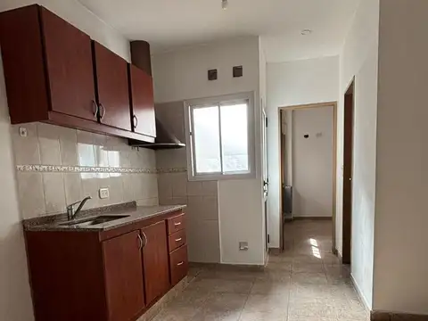 Departamento en Alquiler en Loma Hermosa, $ 430.000