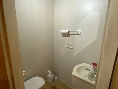 Venta de Casa 7 AMBIENTES, APTO CREDITO HIPOTECARIO Caseros