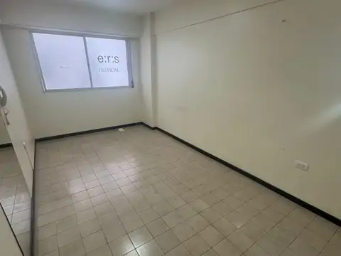 Oficina en Venta al Norte