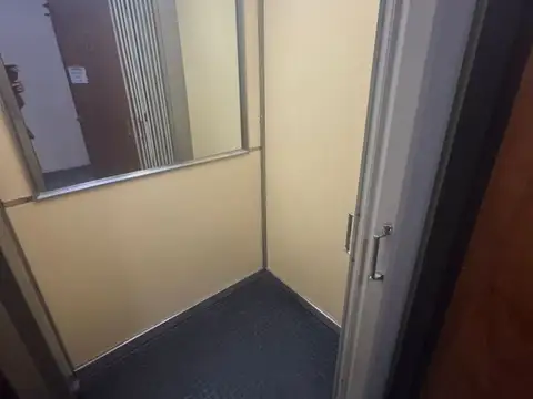 santiago del estero 1700, Piso 2