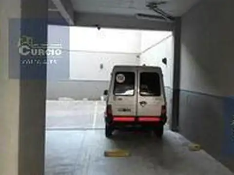 Cochera en VENTA Almagro