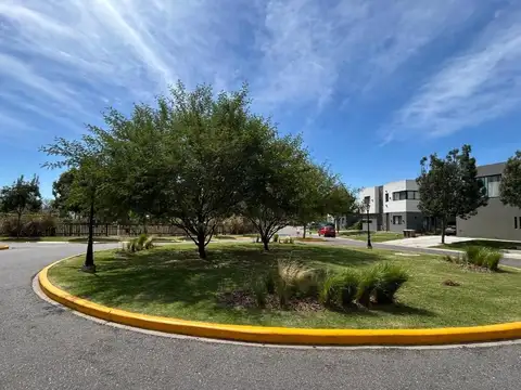 Terreno en Venta en Presidente Derqui, USD 42.000