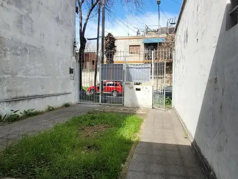 Agustin Alvarez  al 3900