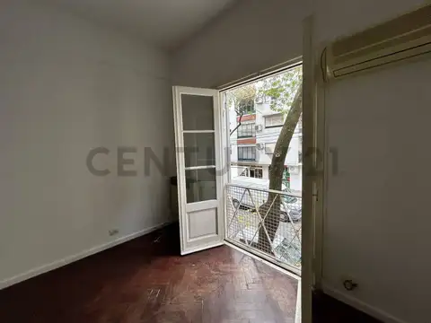 Concepción Arenal 2400, Piso 0