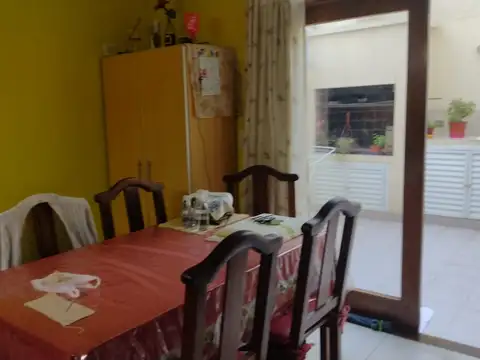 Depto Tipo Casa en Venta en Banfield, USD 210.000