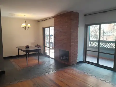 Departamento en Venta con 2 cocheras