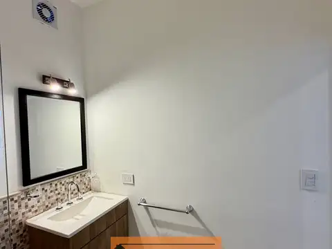 ALQUILER - DEPTO TIPO CASA 2 AMB - CASEROS - TRES DE FEBRERO