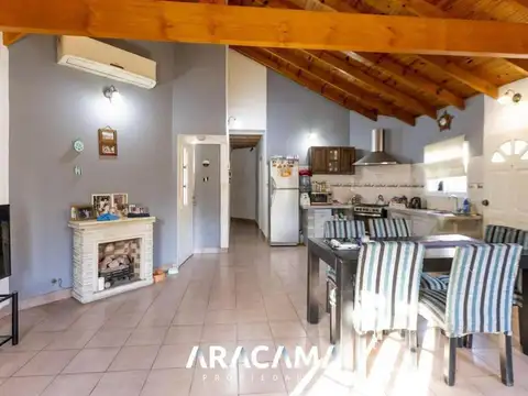 Casa 4 ambientes con 1 baño