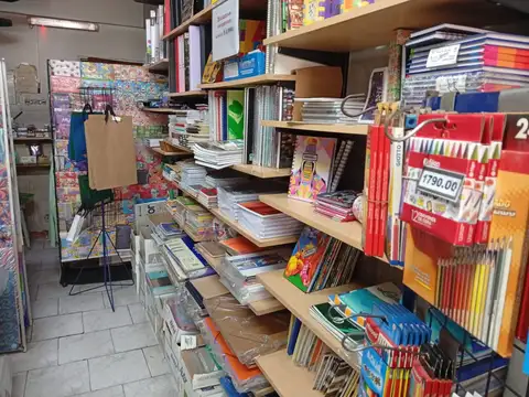 Excelente Librería y Juguetería en la zona de Almagro.