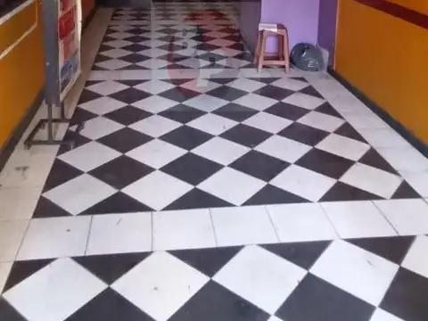 Avenida Entre Ríos 100